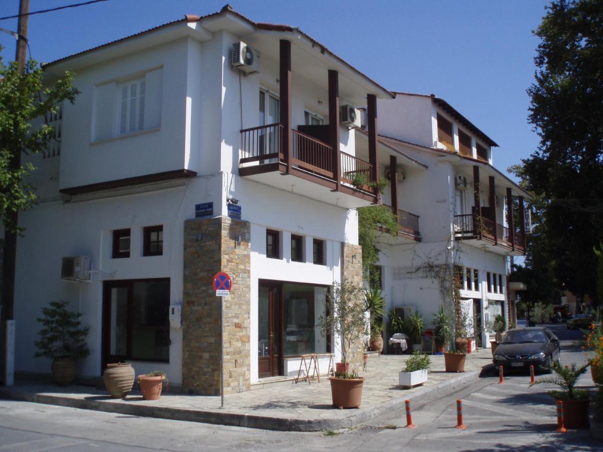 Museum Hotel Barbara Volos Exterior foto